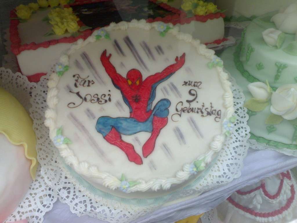 Torta Spiderman rotonda