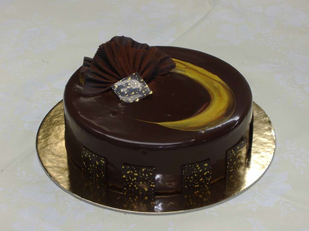 Decorazioni al cioccolato per torte