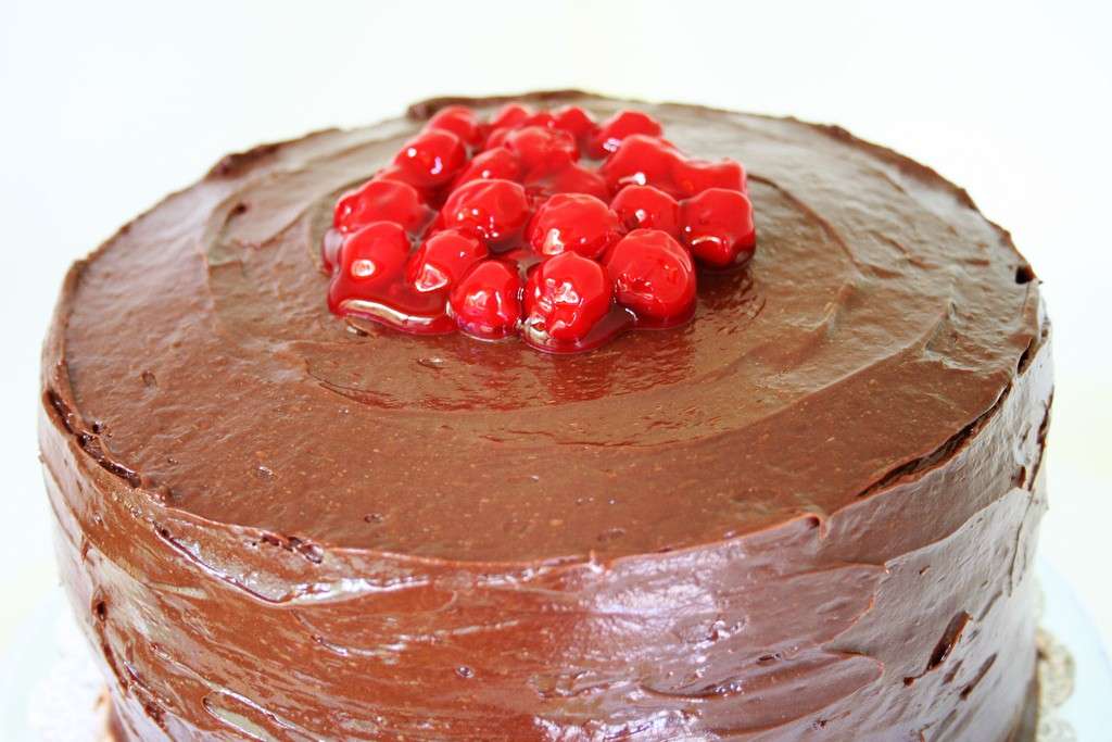 Ganache al cioccolato per decorare le torte