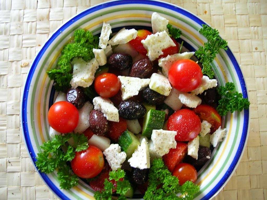 Insalata greca: piatto unico estivo