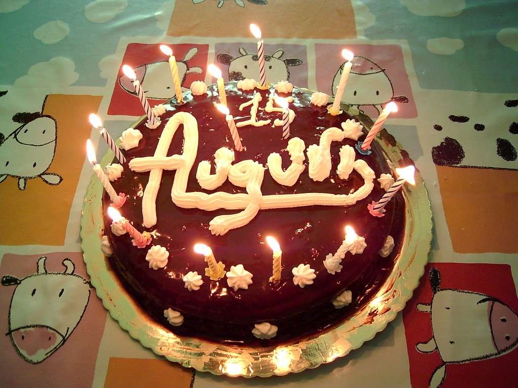 Torte di compleanno al cioccolato