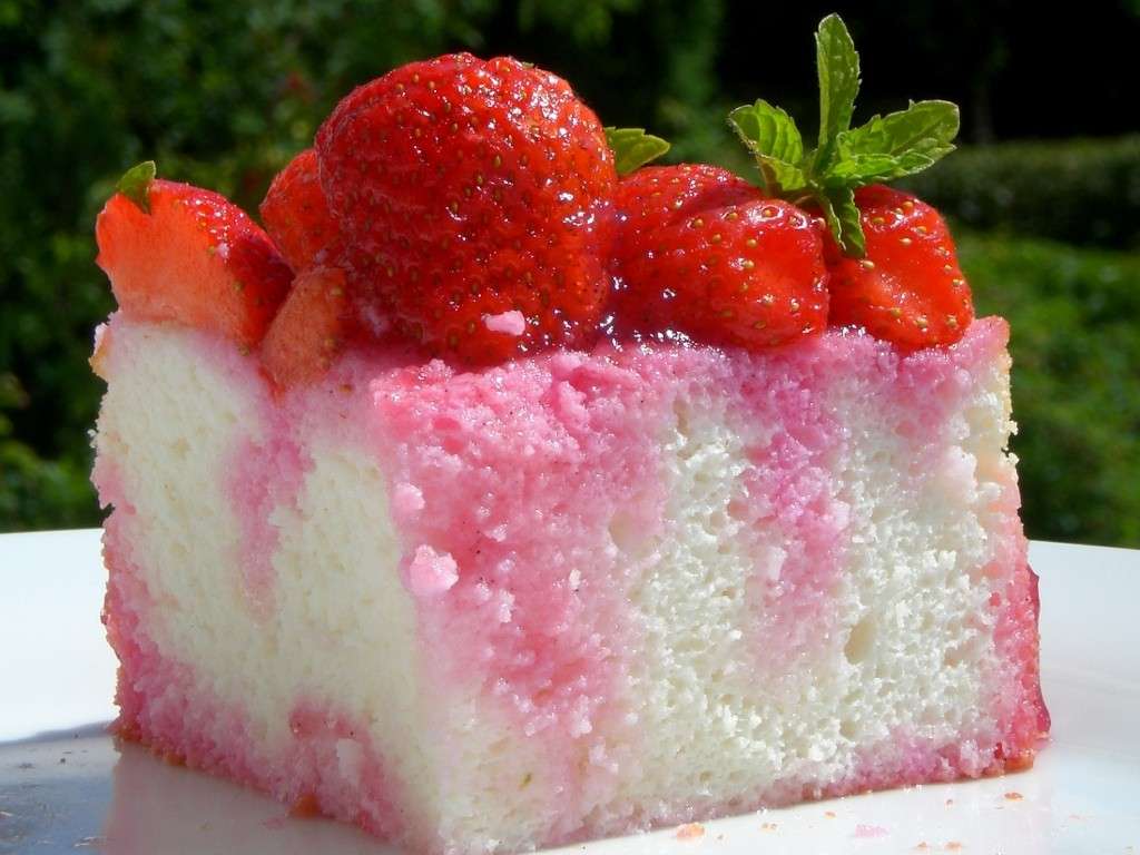 Torta leggera alle fragole