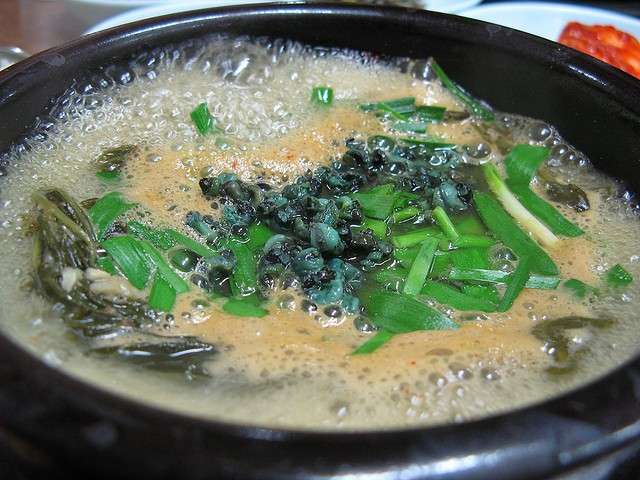 Zuppa di lumache vietnamita