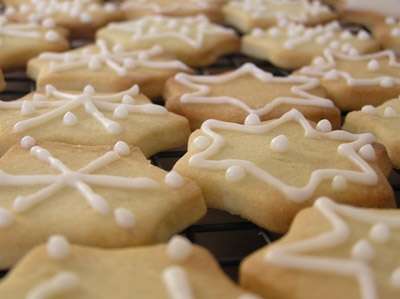Decorazioni per la tavola di Natale, biscotti natalizi