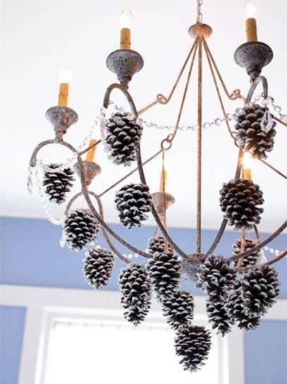 Decorazioni per la tavola di Natale, lampadario decorato
