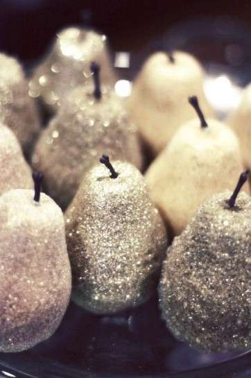 Decorazioni per la tavola di Natale, pere d'argento
