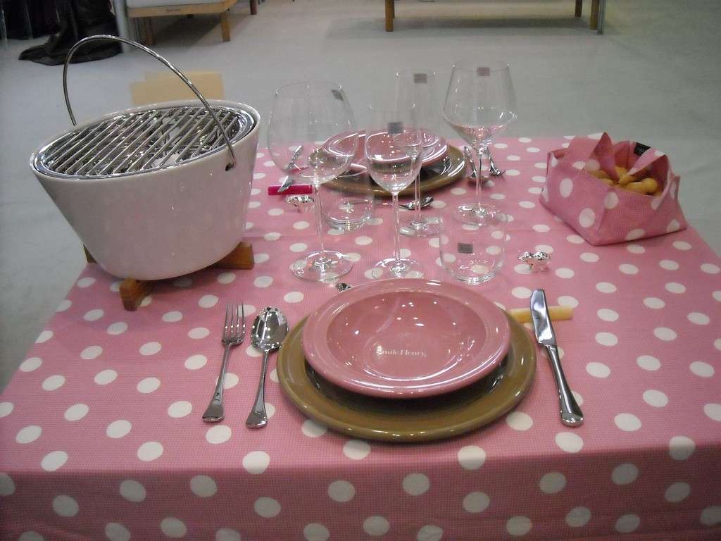 Idea per una tavola semplice e romantica