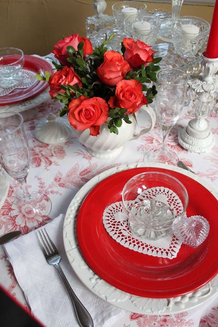 Tavola elegante per san valentino