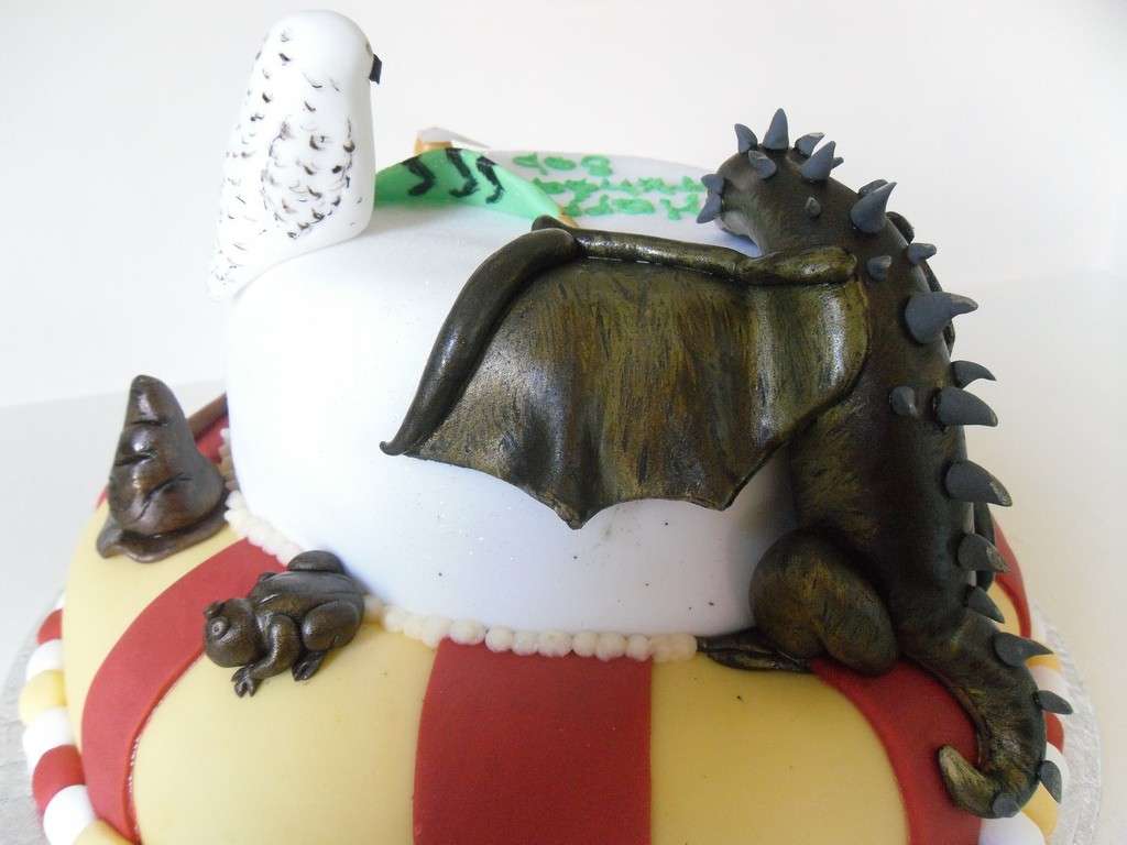 Drago come torta di Harry Potter