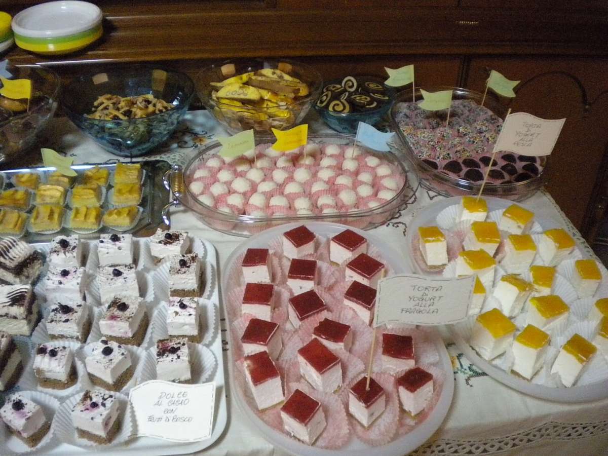 Buffet di dolci per prima Comunione o Cresima