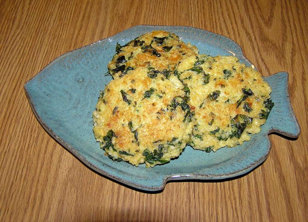 Hamburger di quinoa e cavoli