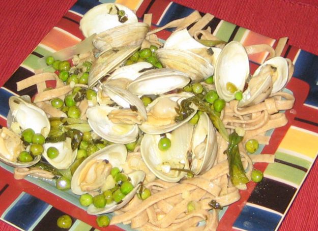 Pasta vongole e piselli