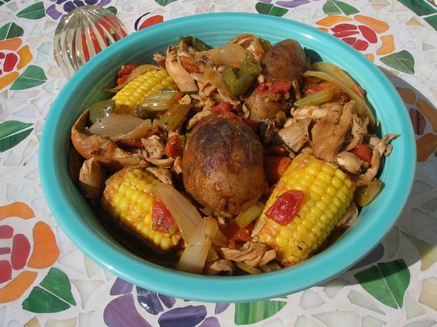 Petto di pollo ai peperoni con pannocchie