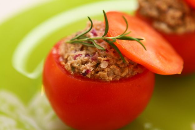 pomodori ripieni di tonno