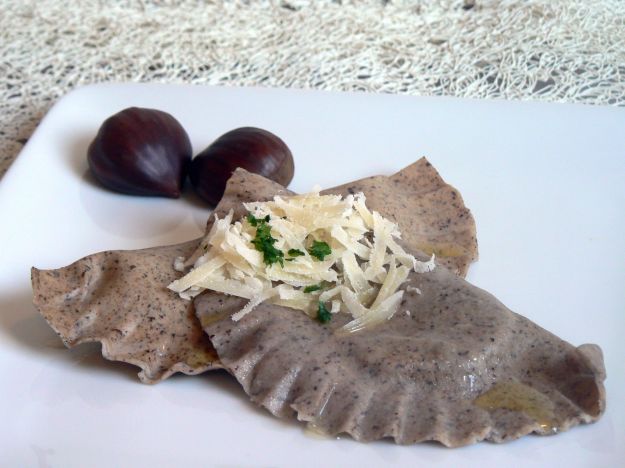 Ravioli in salsa di porri