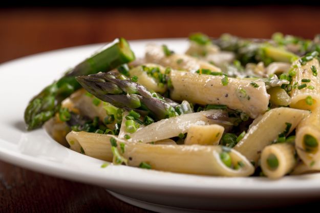 Pasta al forno con asparagi