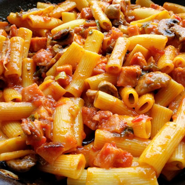 rigatoni con pomodori secchi 2