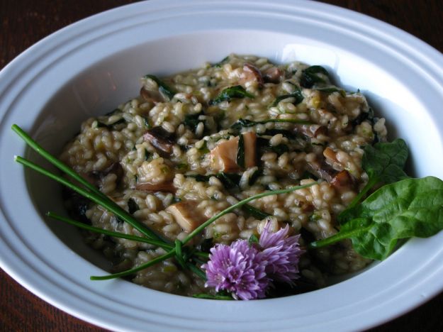 Risotto con funghi e spinaci