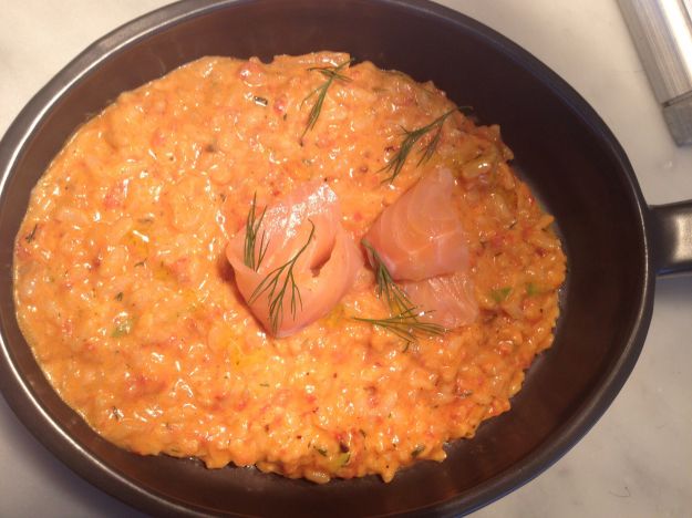 Risotto con salmone e ananas