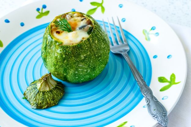 zucchine ripiene di ricotta