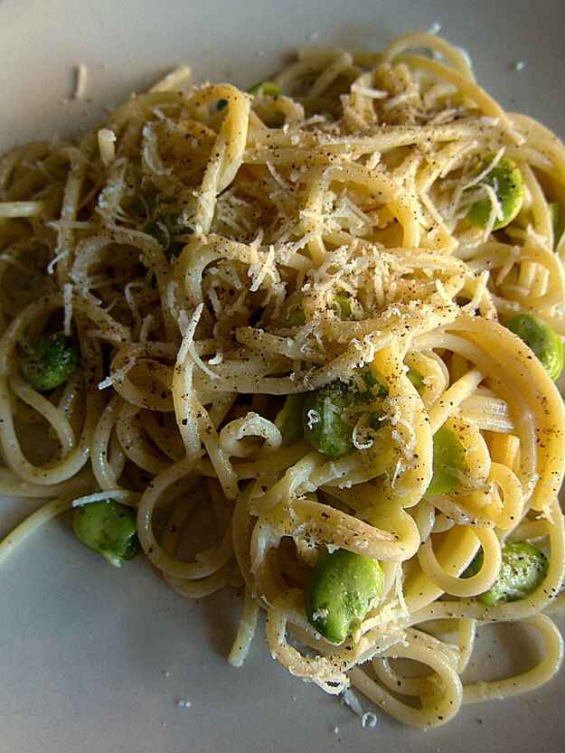 spaghetti chitarra fave