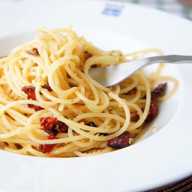 spaghetti pomodori secchi