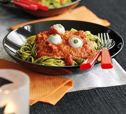 tagliatelle verdi con occhi