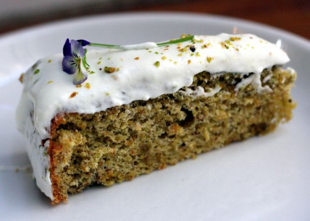 torta di avocado e carote