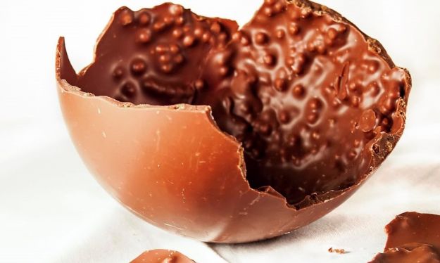 uovo di cioccolato