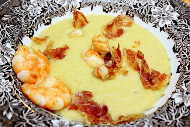 Vellutata di ceci con gamberi