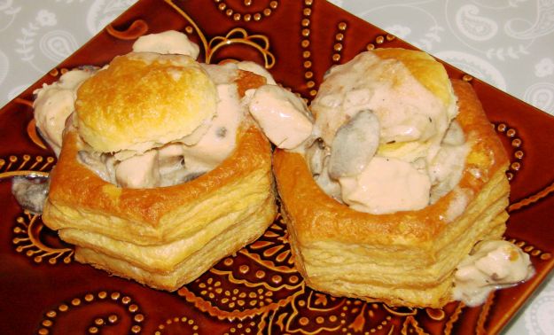 vol au vent ai funghi