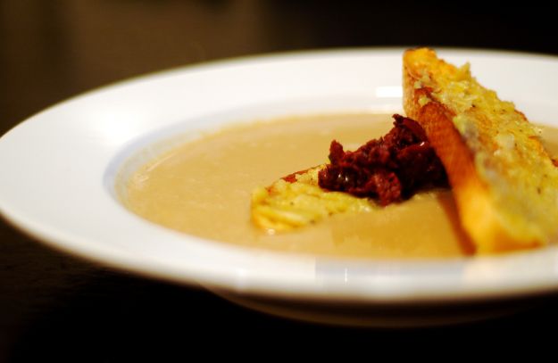 zuppa con crostini