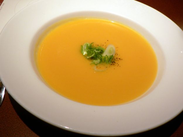 Zuppa di zucca gialla