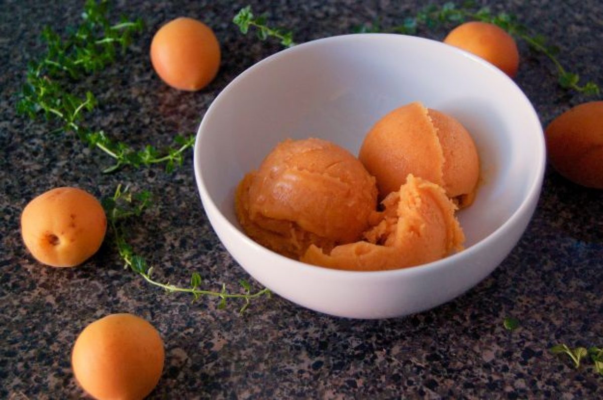 Sorbetto di albicocche