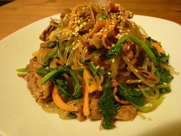 Spaghetti di soia con le verdure