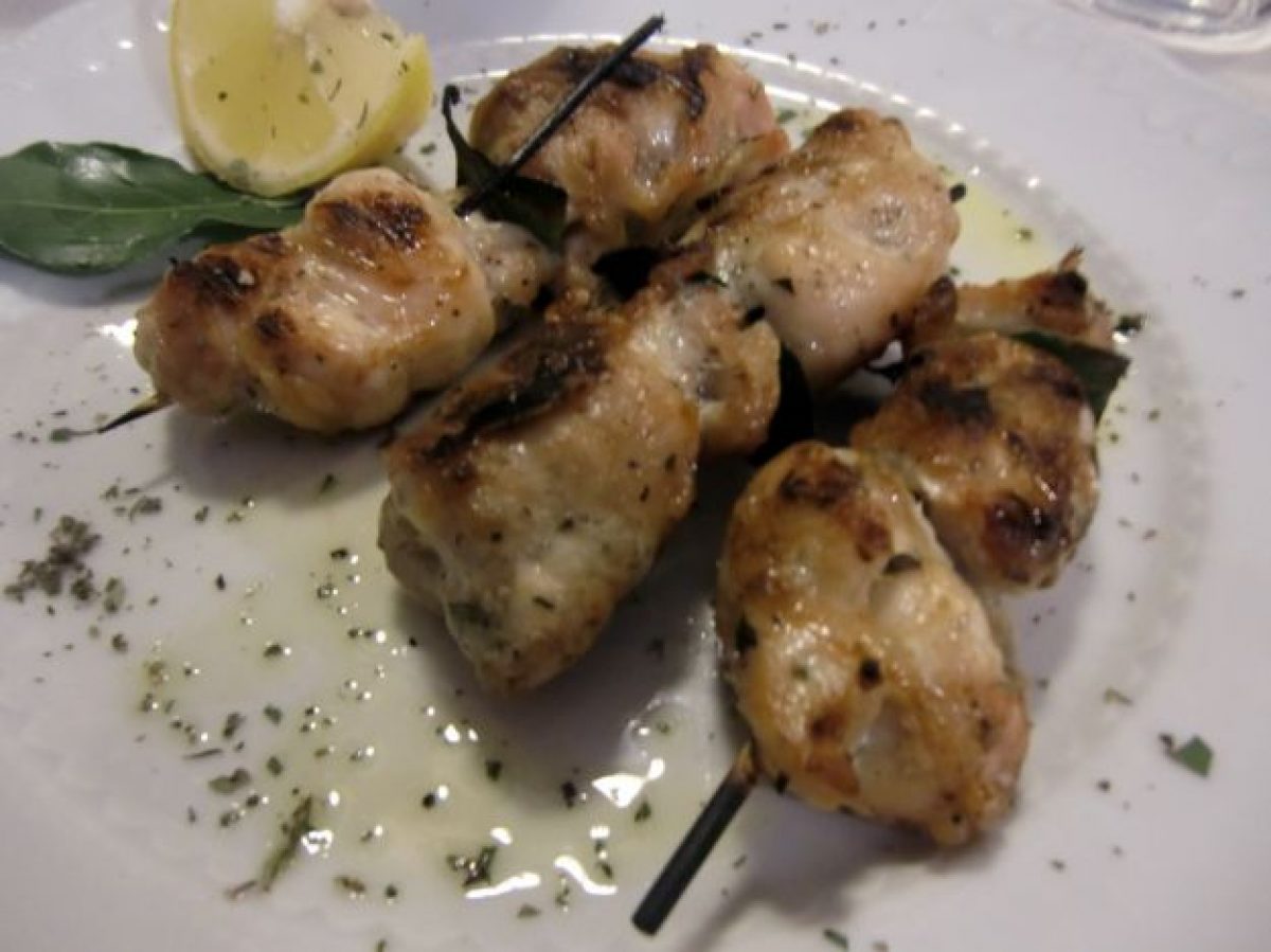Mini spiedini di coniglio