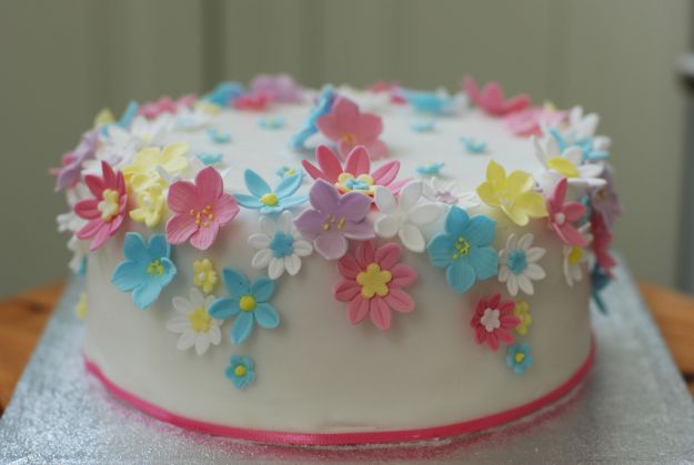 Torta con i fiori