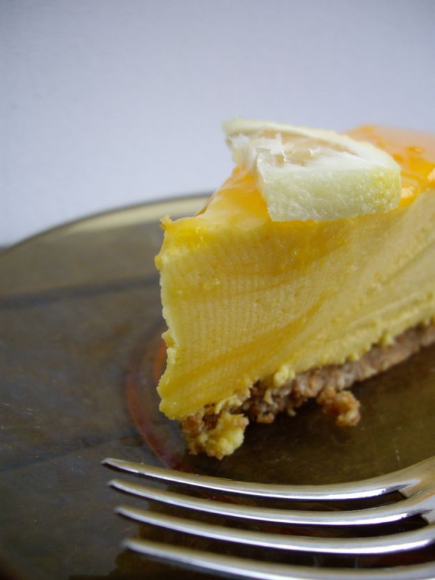 Torta mousse al limone