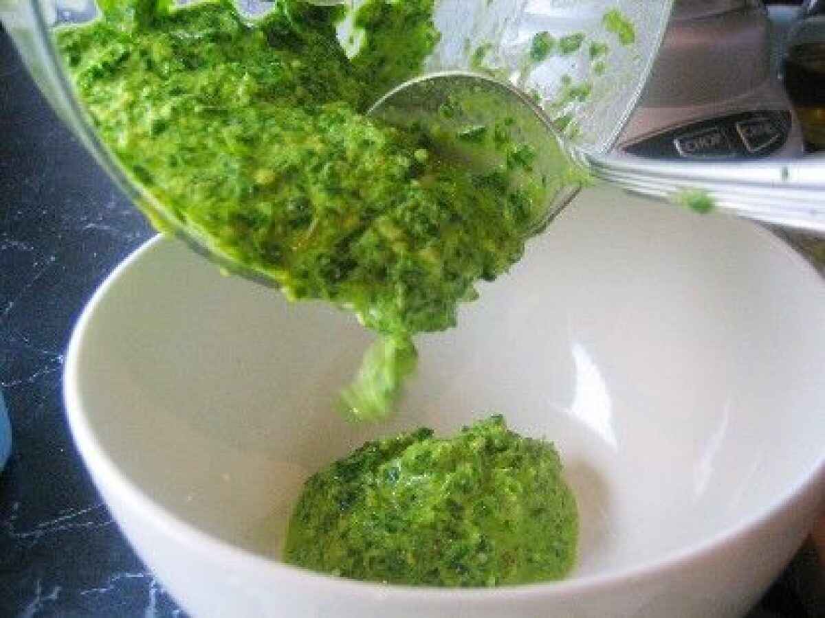 Uova in salsa verde