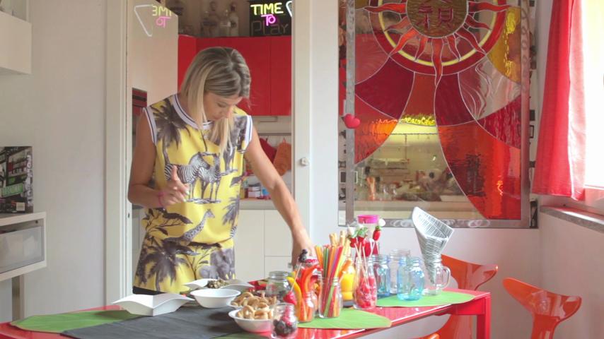 Idee divertenti e colorate per un aperitivo estivo