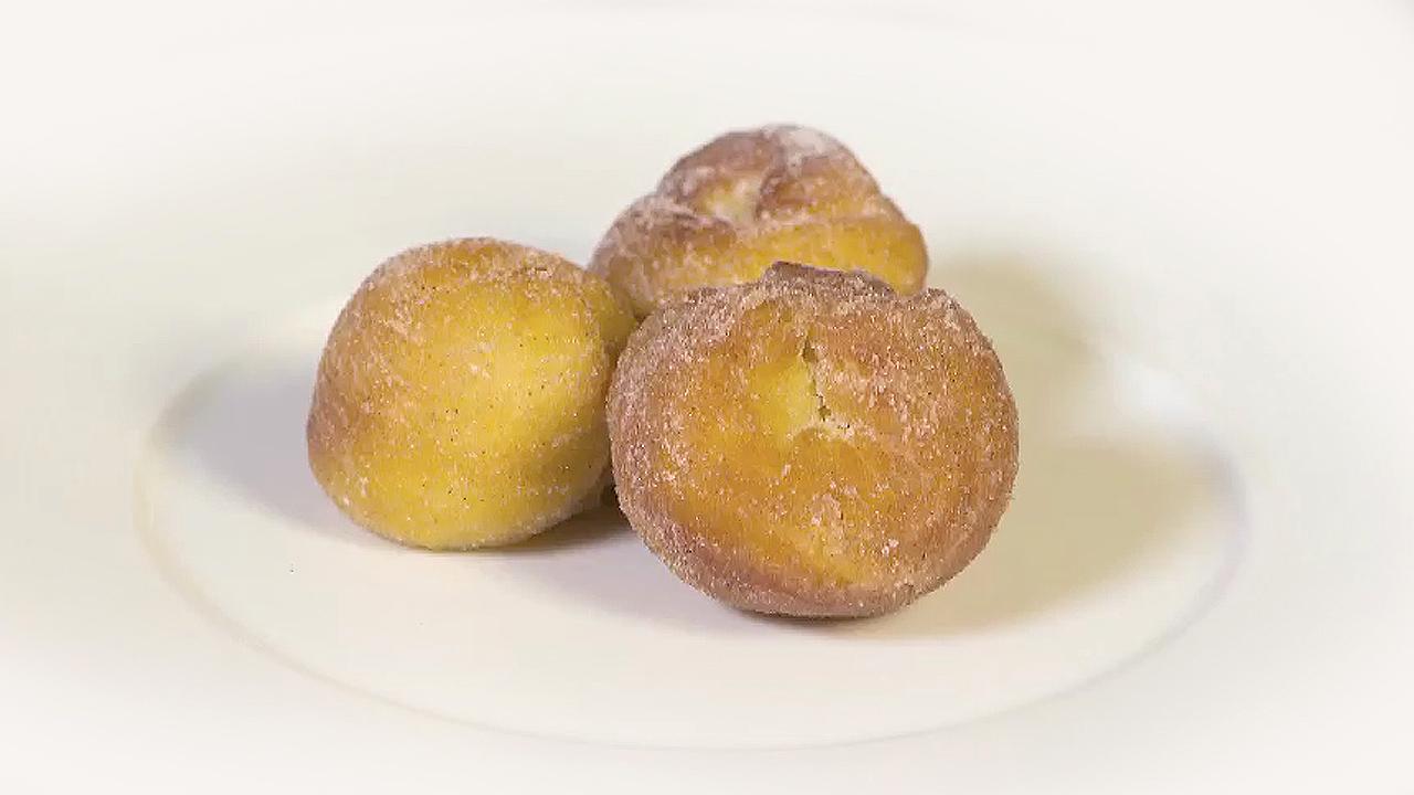 Videoricetta delle zeppole di Natale