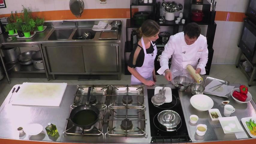 Il trucco dello chef per pulire i peperoni