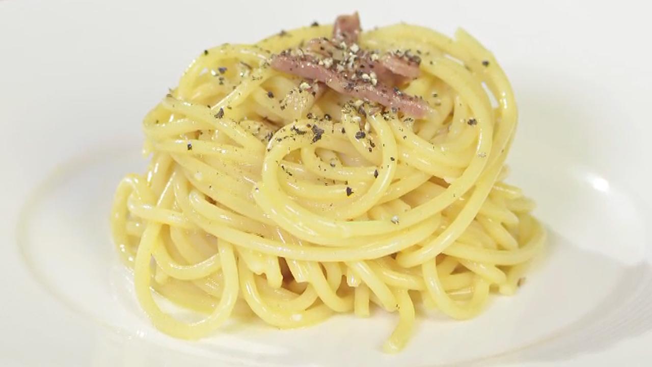 La videoricetta degli spaghetti alla carbonara