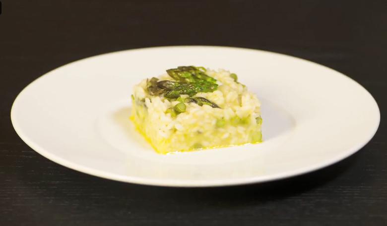 Videoricetta del risotto con gli asparagi