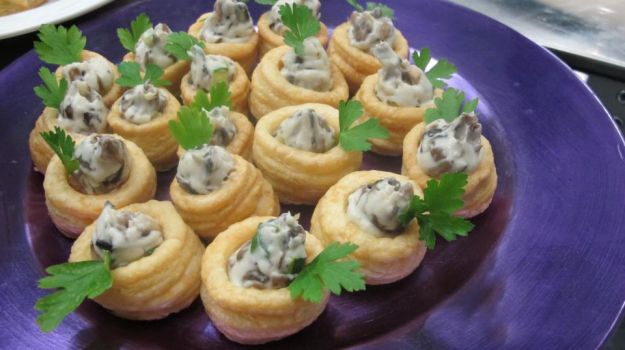 vol au vent ai funghi e tartufo