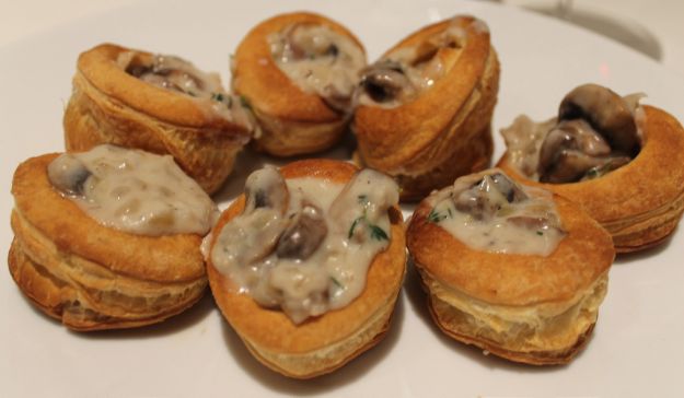 vol au vent funghi e gamberetti