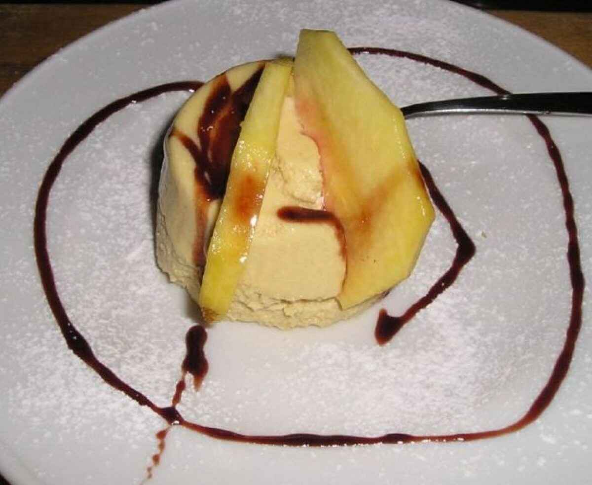 Zabaione freddo con salsa di melone