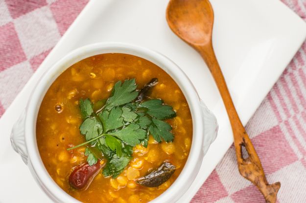 Zuppa di piselli (tarka dal)